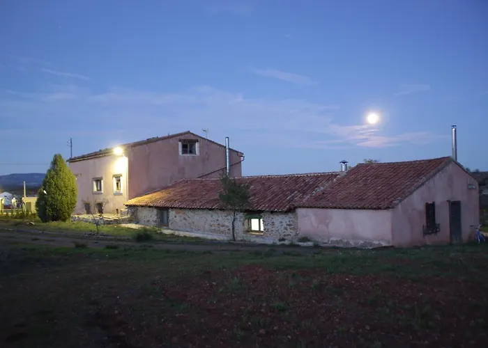 בית הארחה La Casa De La Estacion 3*