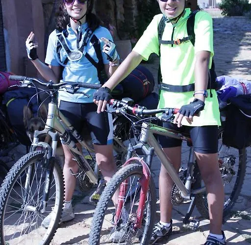 La Casa De La Estacion 3*